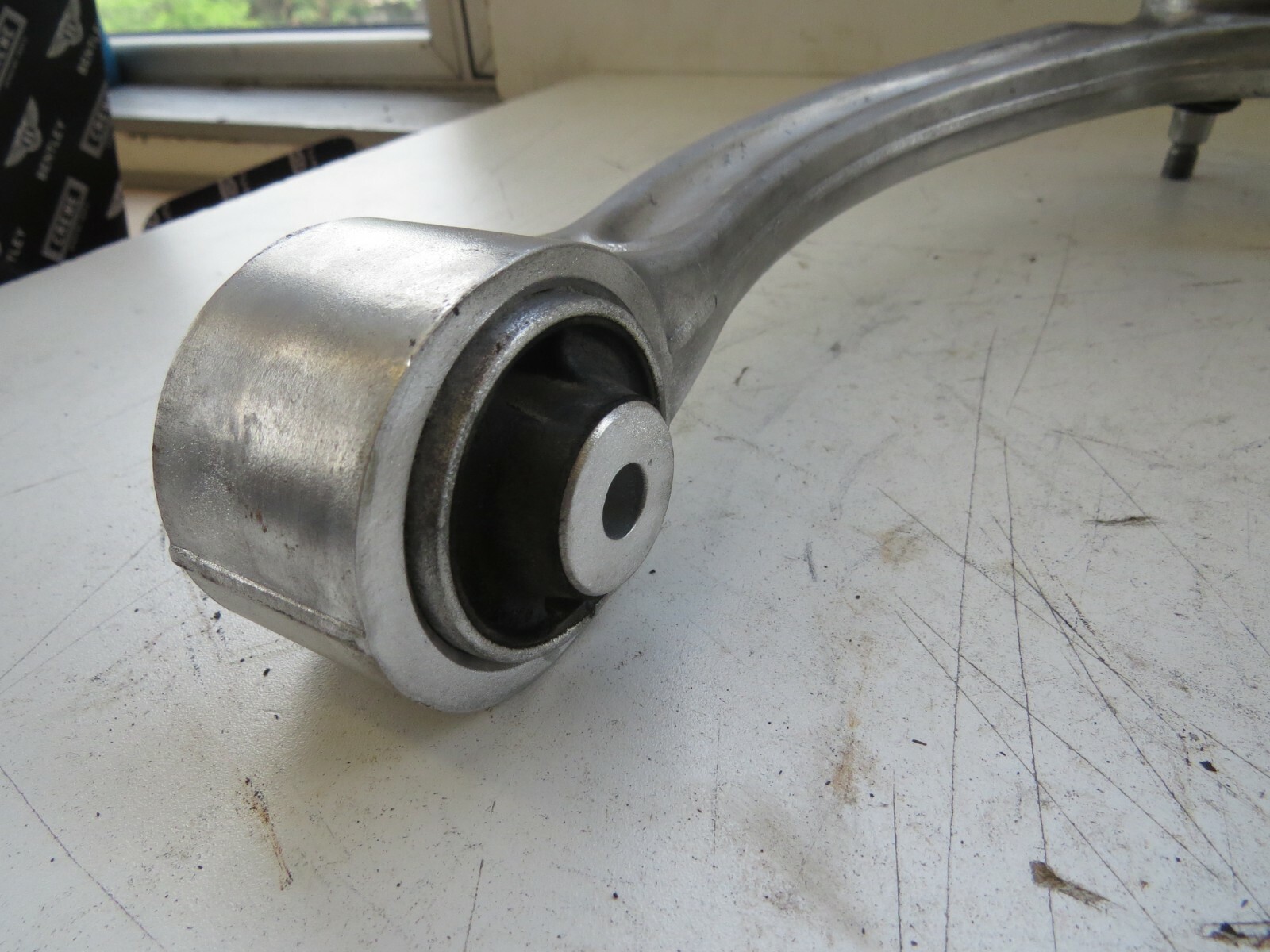 Mercedes-Benz C-Class S-Class 2006-2012 OEM Control Arm Front Left Upper – Image 5