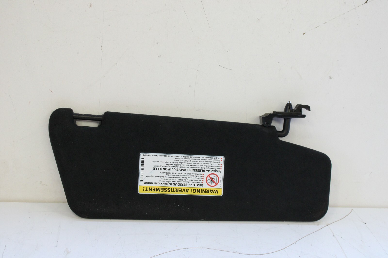 Mercedes W212 W218 E200 E300 CLS 2012 2013 2014 2015 2016 2017 OEM Sun Visor LH – Image 6