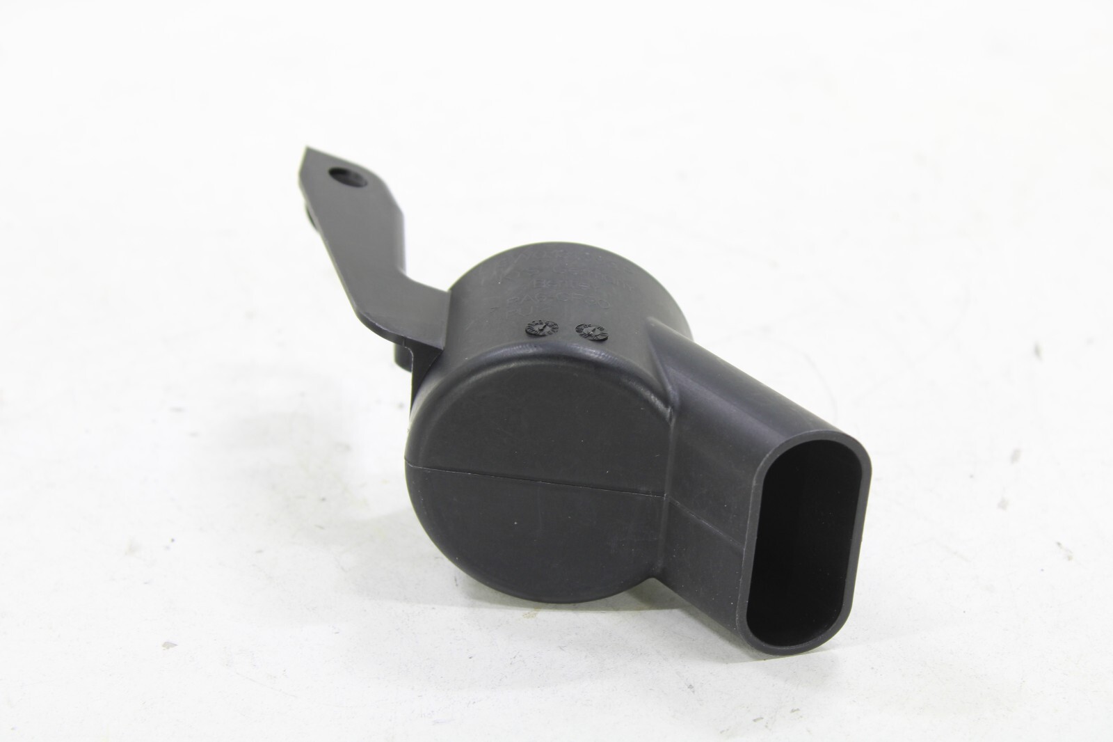 Bentley Continental 2003-2012 OEM Secondary Air Pump Filter Element Bracket - Image 8