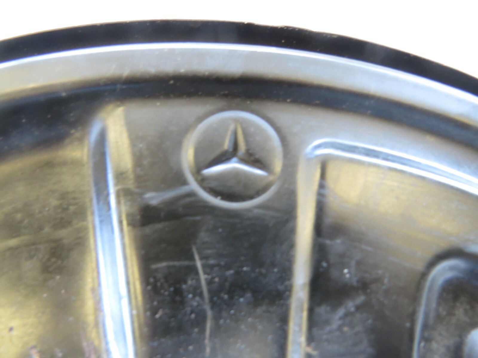 Mercedes CL500 E-Class OEM Steering Spindle Knuckle Rear Right - Image 7