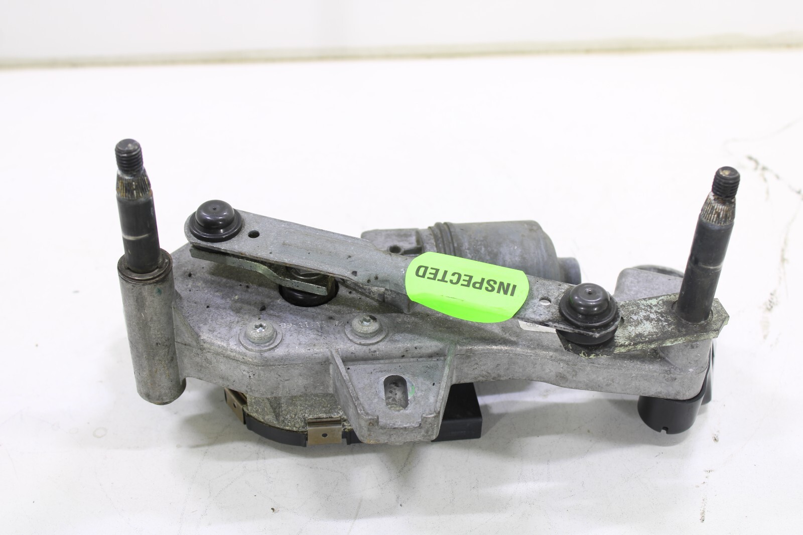 Mercedes S350 S400 S550 S600 S63 S65 2007-2014 OEM Windshield Wiper Motor Right – Image 8