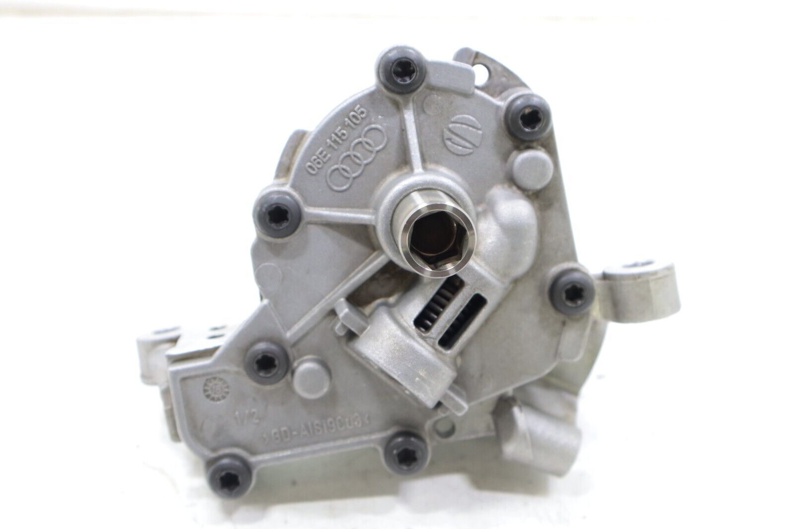 Audi A6 A7 A8 Quattro Q7 3.0L 2012-2019 OEM Engine Oil Pump – Image 8