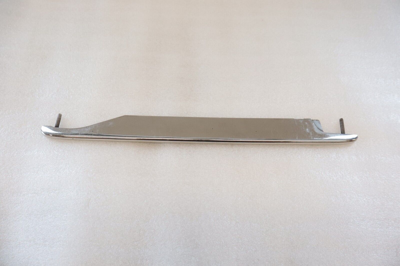 Aston Martin DB7 Vantage 2000-2004 Fender Grill Blade Front Left (Driver Side) – Image 9