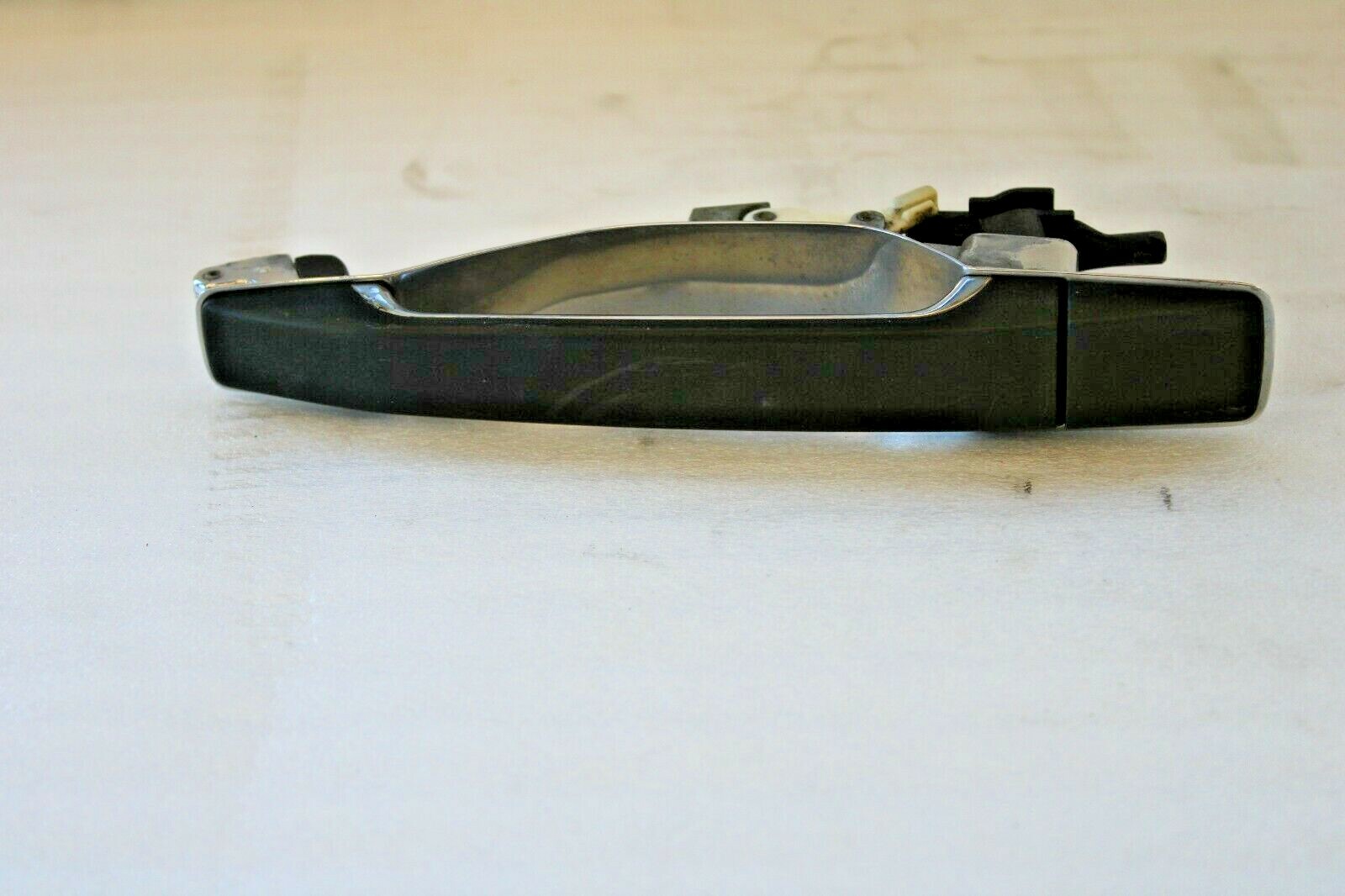 Mercedes S500 S600 1996 OEM Exterior Door Handle Front Left Front Right - Image 3