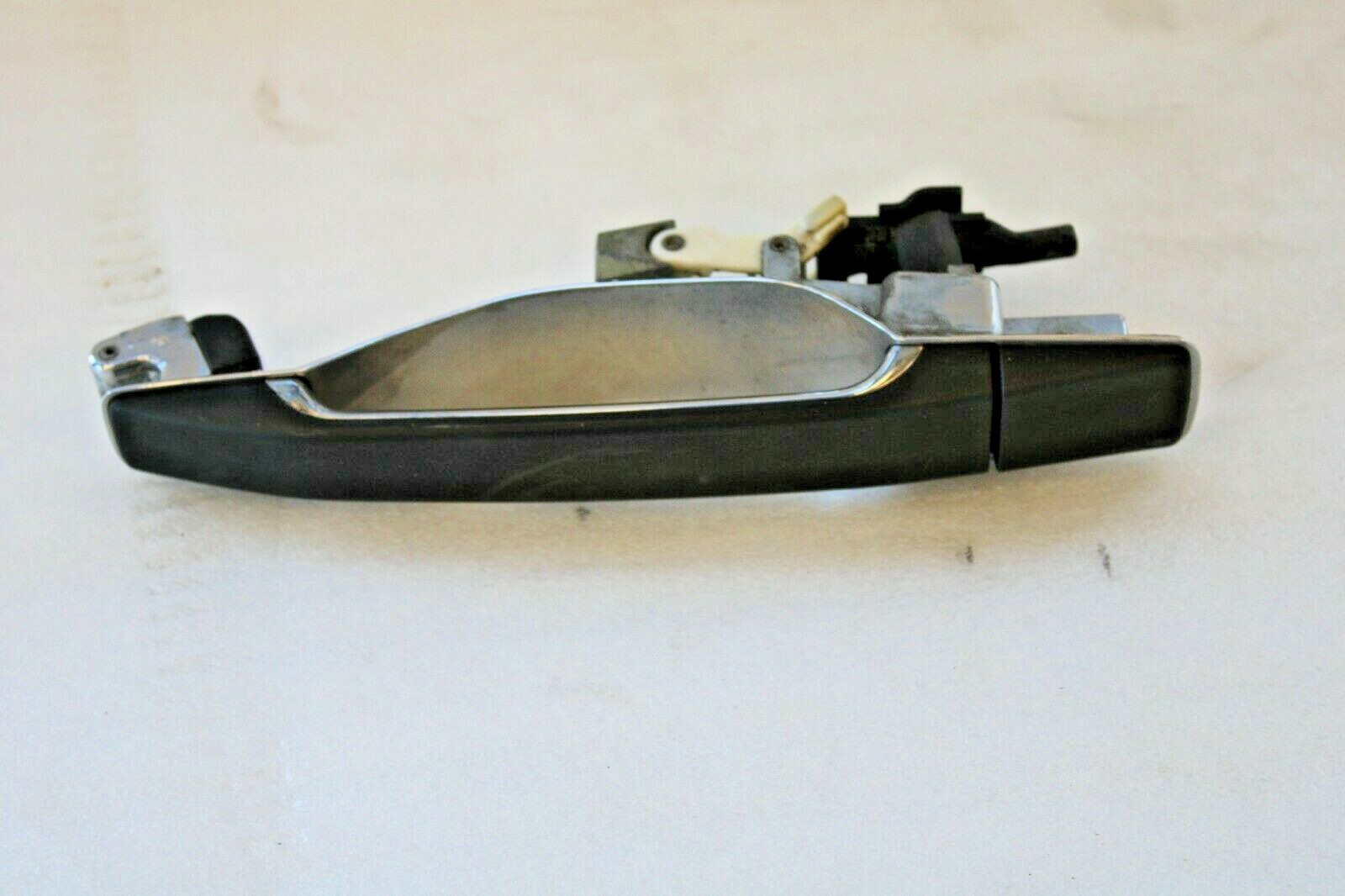 Mercedes S500 S600 1996 OEM Exterior Door Handle Front Left Front Right - Image 4