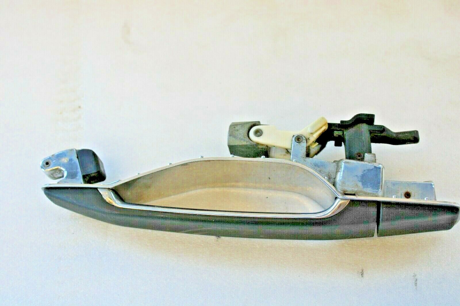Mercedes S500 S600 1996 OEM Exterior Door Handle Front Left Front Right - Image 6