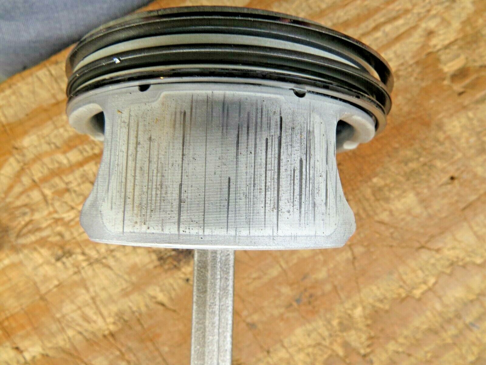 BMW 2006-2013 OEM Engine Piston (CYL-6) w/ connecting rings 11257840922 - Image 9