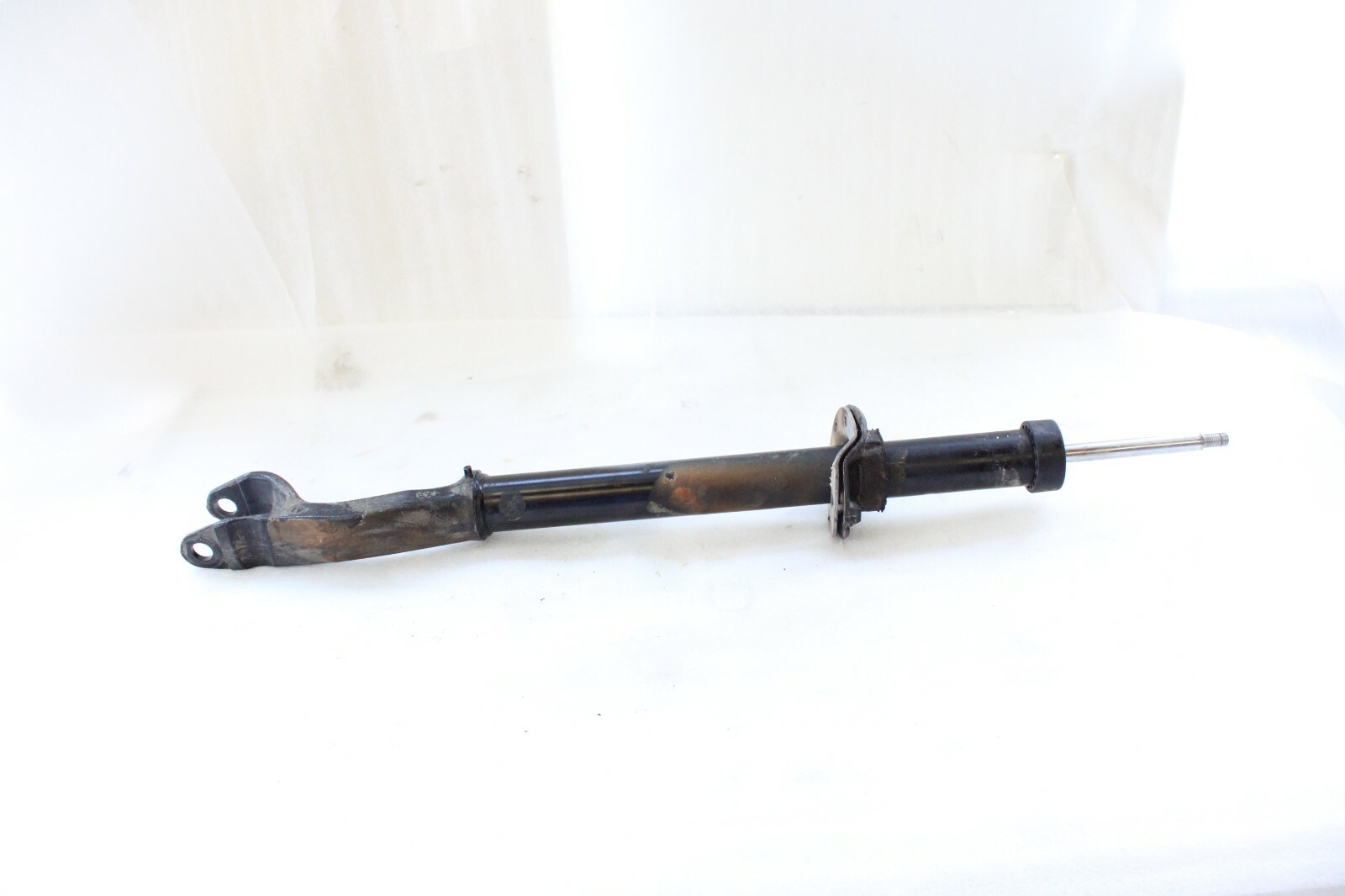 Mercedes GLC300 GLC350e GLC43 GLC63 2017 2018 2019 2020 2021OEM Suspension Strut – Image 3