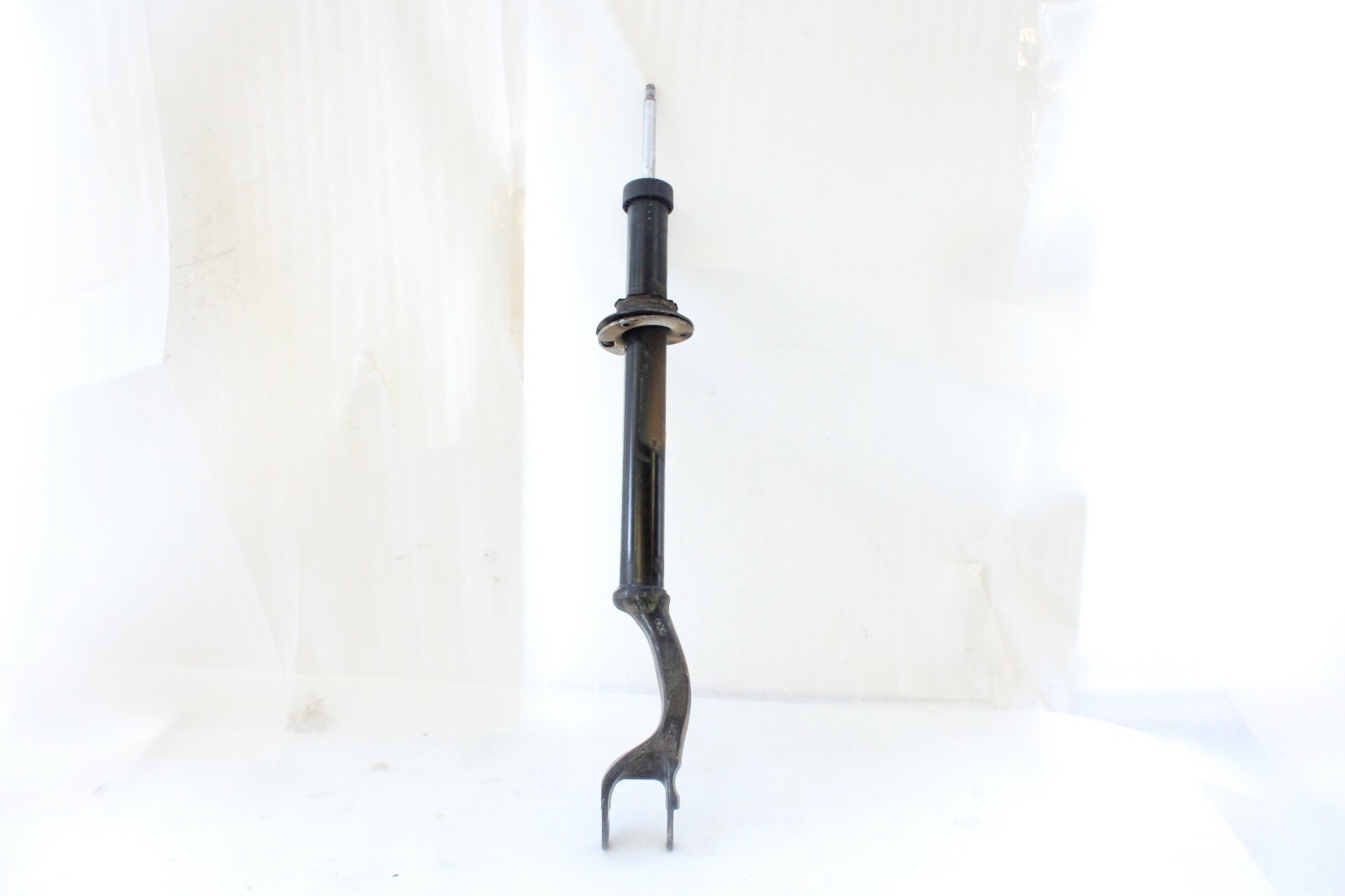 Mercedes GLC300 GLC350e GLC43 GLC63 2017 2018 2019 2020 2021OEM Suspension Strut – Image 4