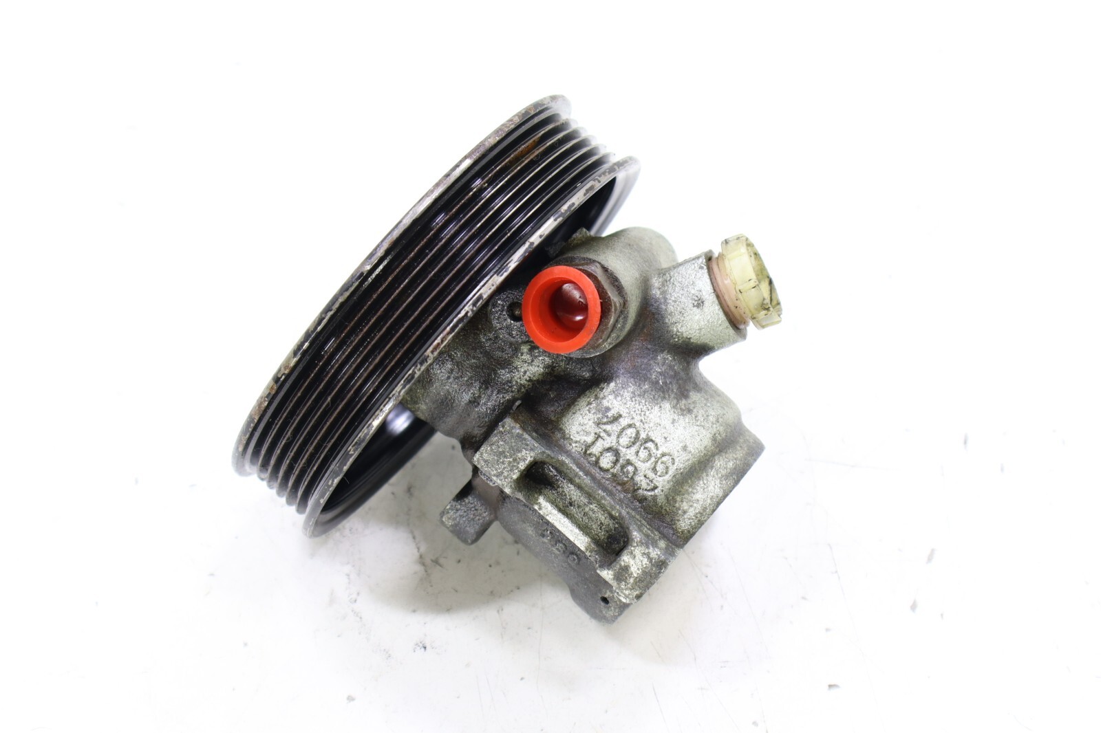 Volvo 850 960 C70 S70 S90 V70 V90 1992-1998 OEM Power Steering Pump - Image 2