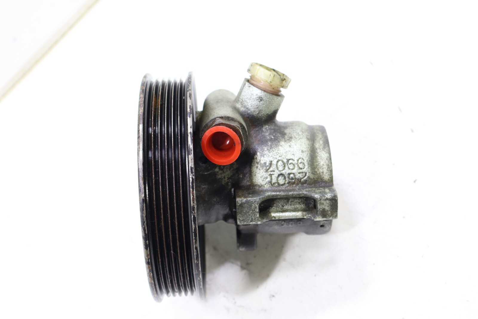 Volvo 850 960 C70 S70 S90 V70 V90 1992-1998 OEM Power Steering Pump - Image 3