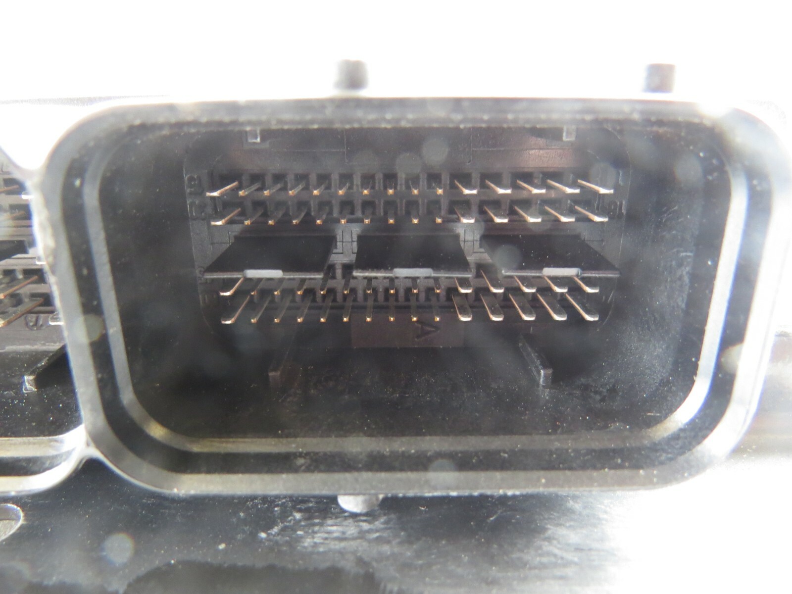 VW Passat 2008 2009 OEM Engine Control Module ECU ECM 06J906026AG – Image 10