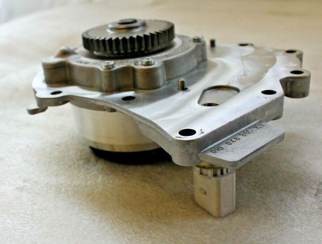 Porsche 4.0L V8 2017-2022 OEM Engine Water Pump – Image 3