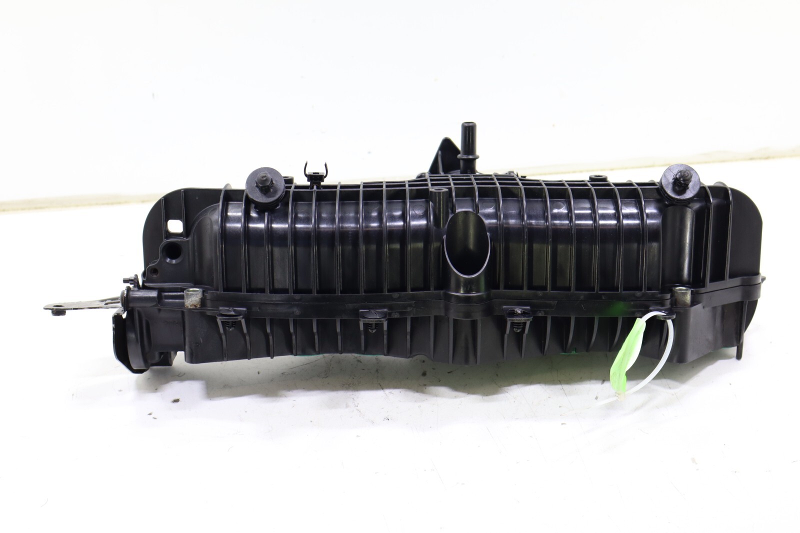 Volvo S60 S80 V60 XC60 XC70 XC90 2.0L 2015-2017 OEM Intake Manifold – Image 7