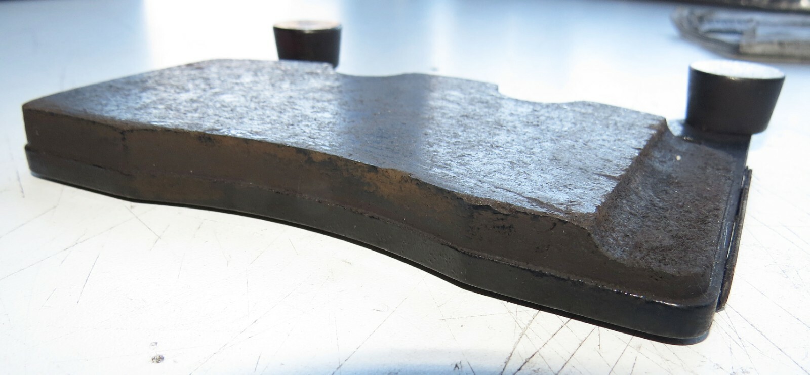 Aston Martin OEM Brake Pad Set Rear HY532C562BB HY53-2C562-BB - Image 10
