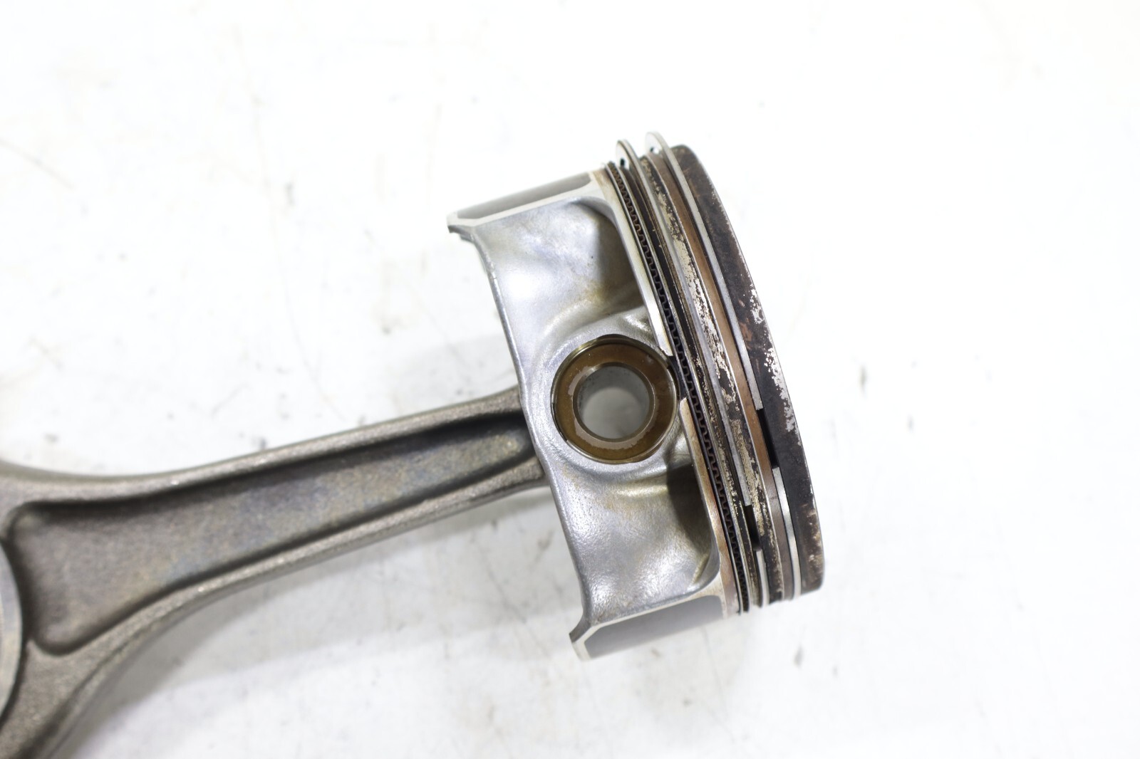 Land Rover Range Rover Sport 5.0 2010-2017 OEM Engine Piston w/Connecting Rod #1 - Image 9