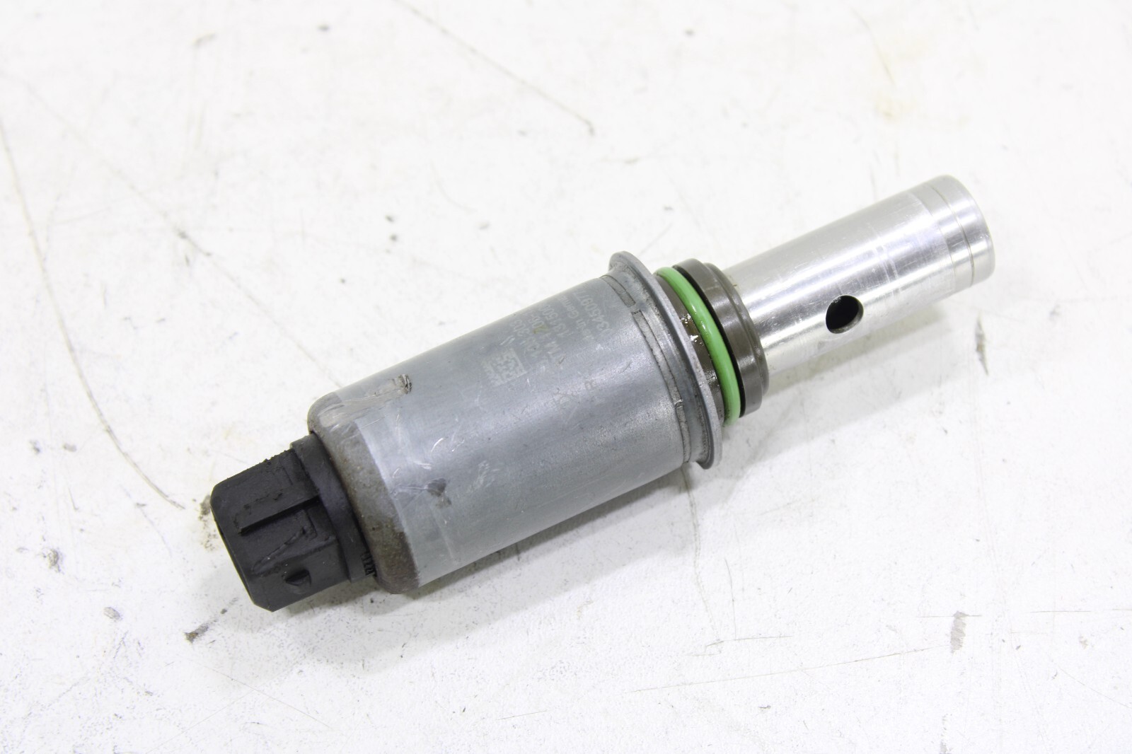 Porsche 911 Boxster Cayman 2002-2010 OEM Camshaft Adjuster Solenoid - Image 8
