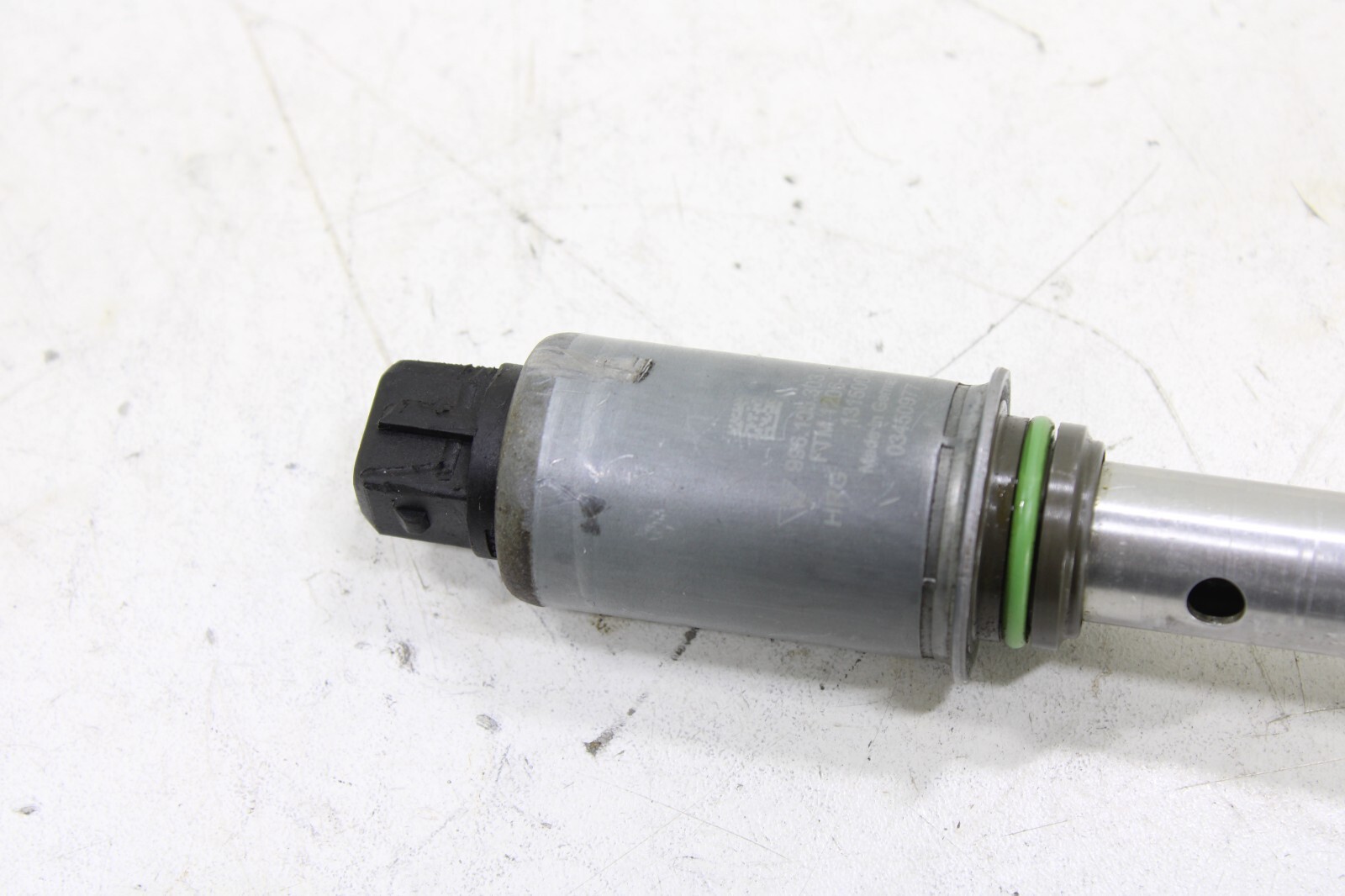 Porsche 911 Boxster Cayman 2002-2010 OEM Camshaft Adjuster Solenoid - Image 11
