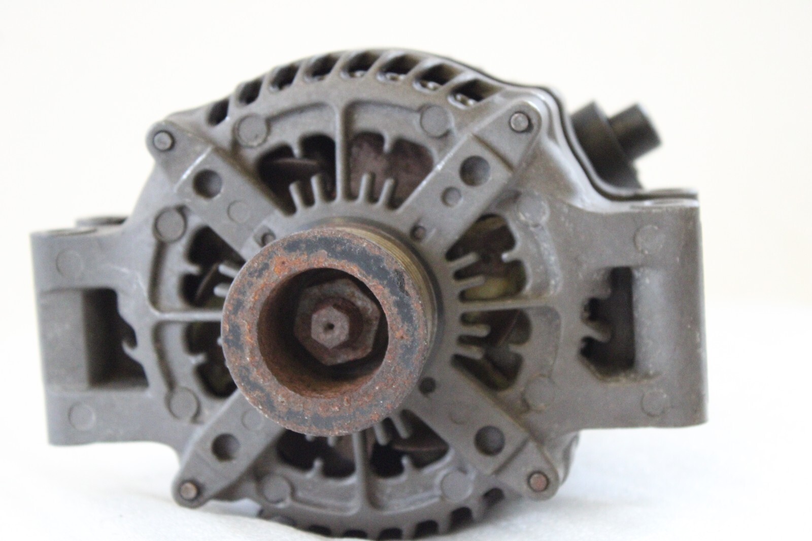 BMW 328 335 435 535 540 640 740 M235 X3 X4 X5 X6 3.0L 2012-2019 OEM Alternator - Image 2