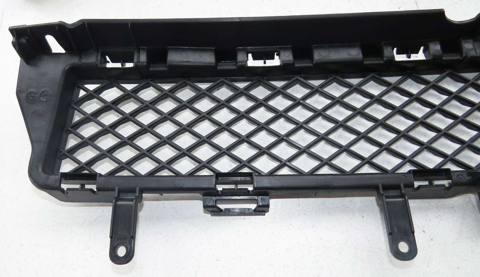 Jaguar XF 2012-2013 OEM NEW Bumper Lower Grille Front - Image 7