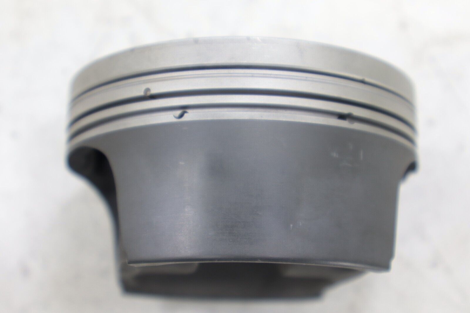 Porsche 911 996 3.4L 1999-2001 OEM Engine Piston II #6 – Image 4