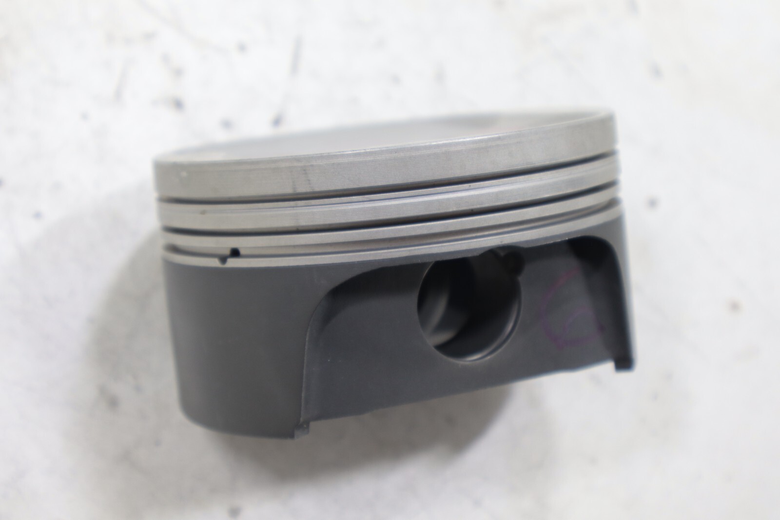 Porsche 911 996 3.4L 1999-2001 OEM Engine Piston II #6 – Image 13