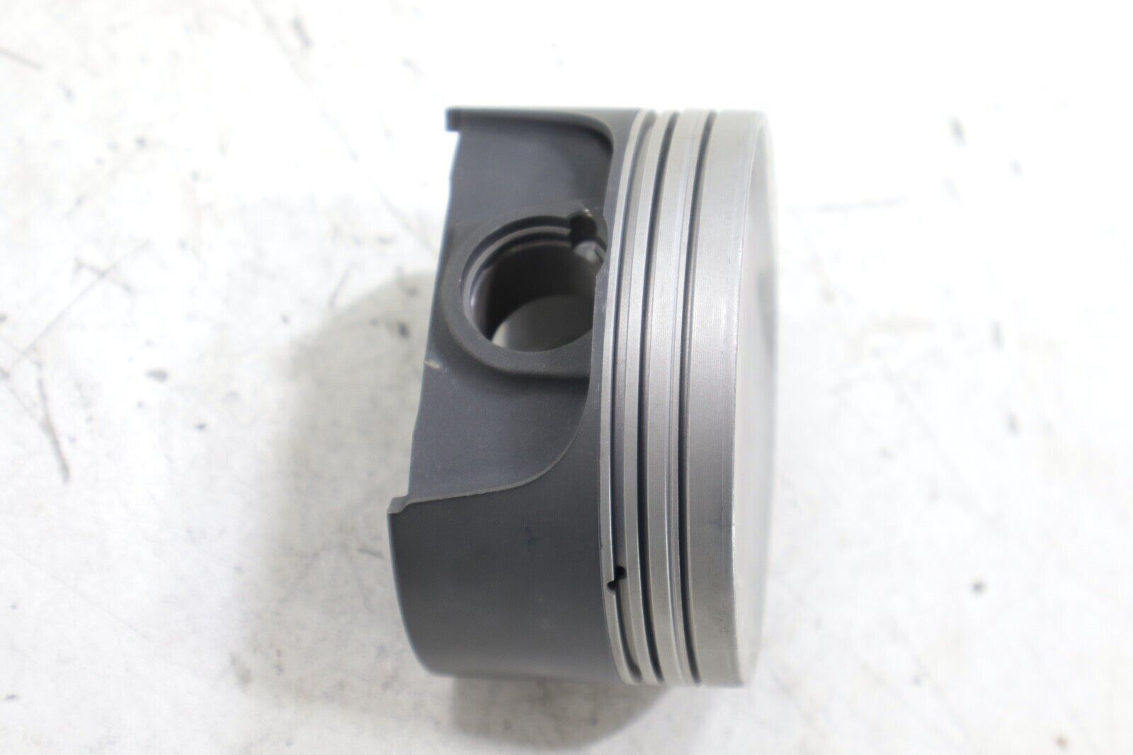 Porsche 911 996 3.4L 1999-2001 OEM Engine Piston II #6 – Image 16