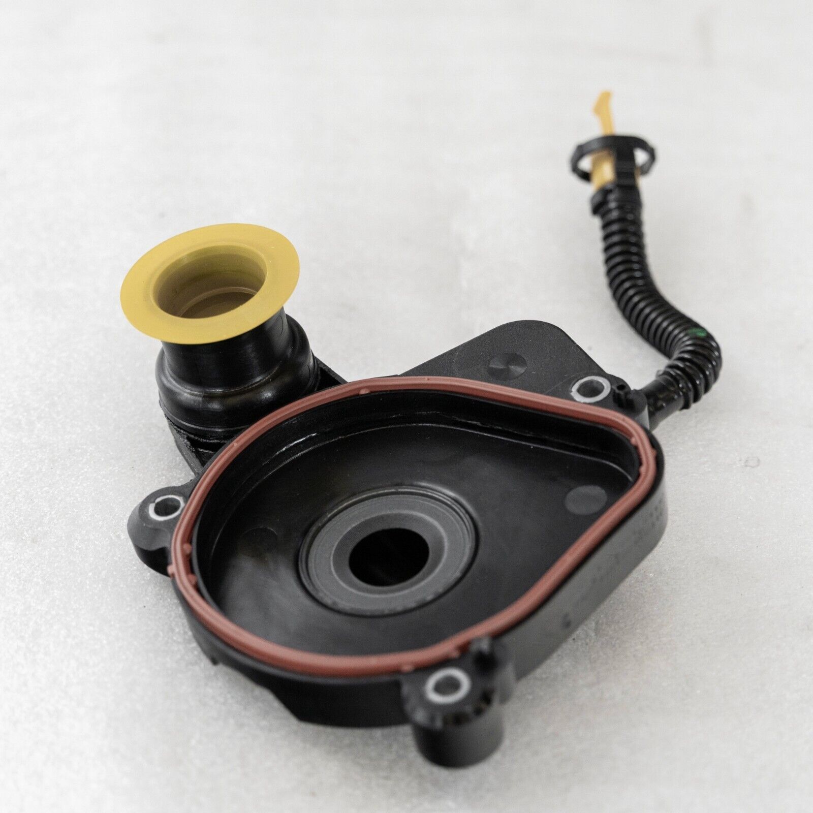 Mercedes CLS550 E550 E63 ML63 AMG M278 M157 Engine Vent Valve Oil Separator OEM - Image 2