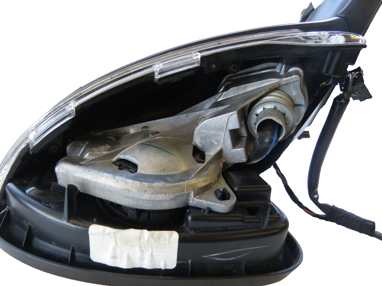 Volkswagen Golf 2015-2019 OEM Side View Mirror Left (Driver Side) – Image 8
