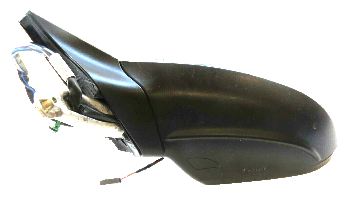 Volkswagen Golf 2015-2019 OEM Side View Mirror Left (Driver Side) – Image 9