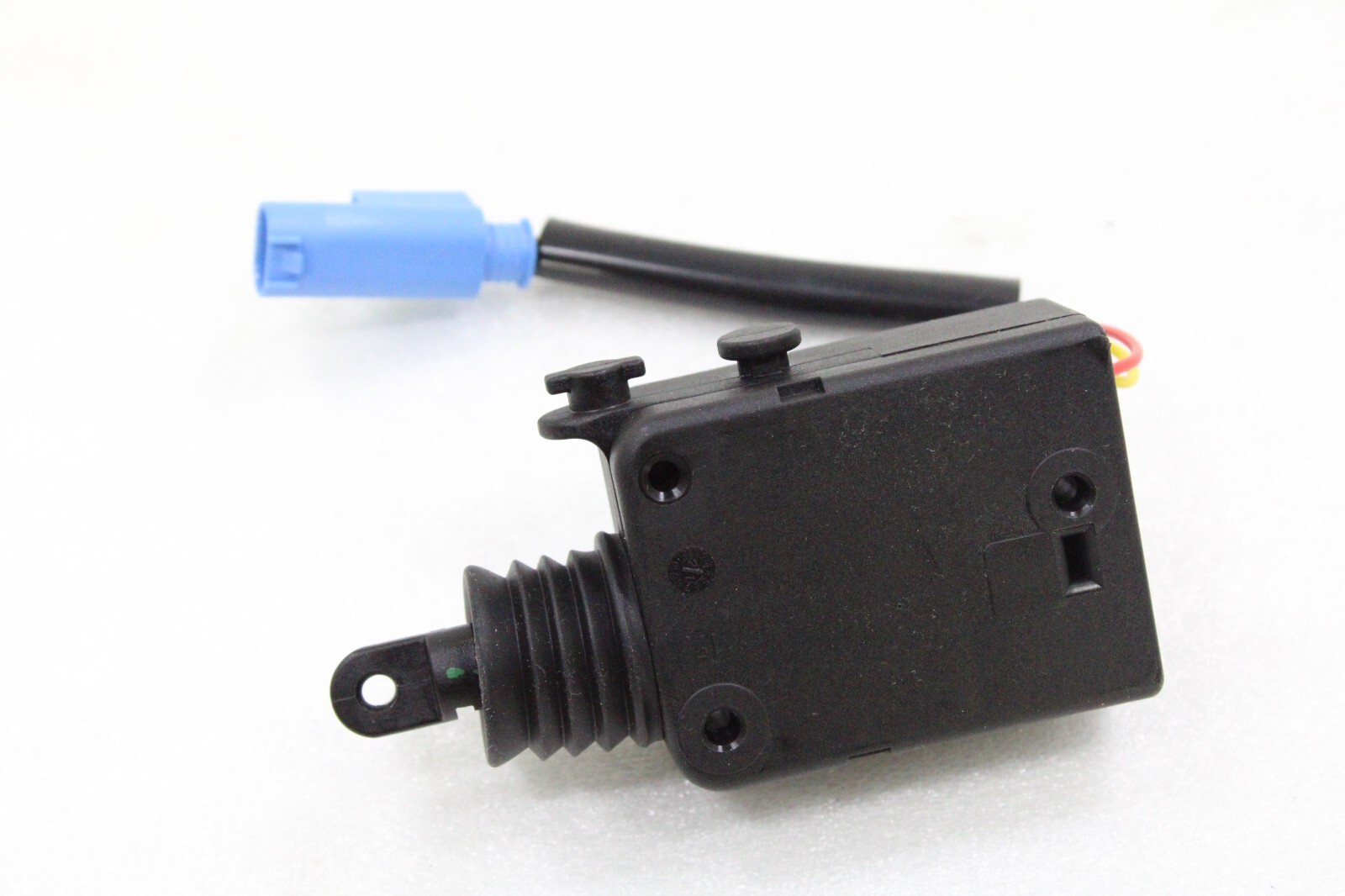 Mercedes G550 G63 AMG 2019-2021 OEM Door Lock Actuator Motor 4639068502 - Image 5