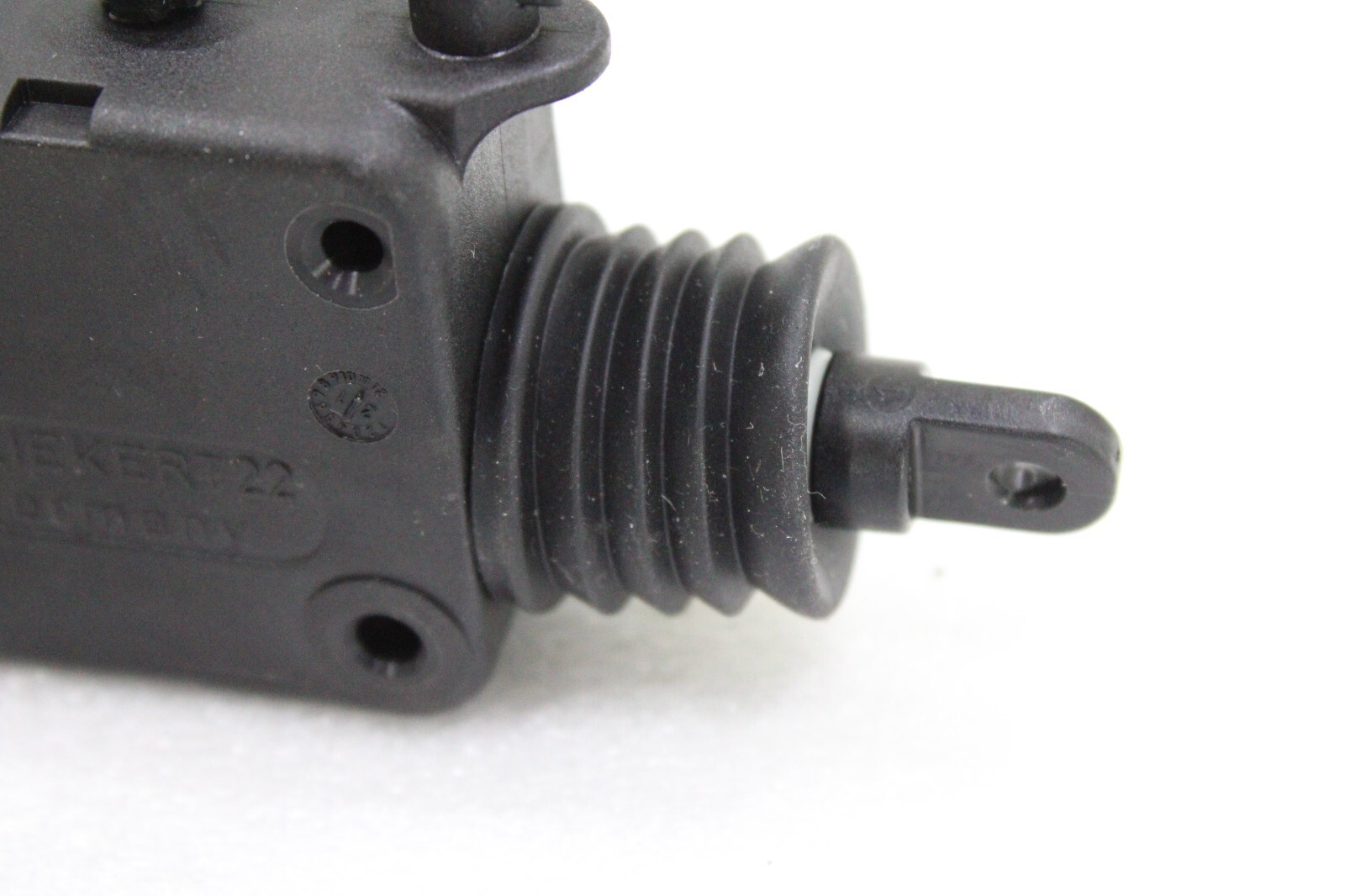 Mercedes G550 G63 AMG 2019-2021 OEM Door Lock Actuator Motor 4639068502 - Image 10