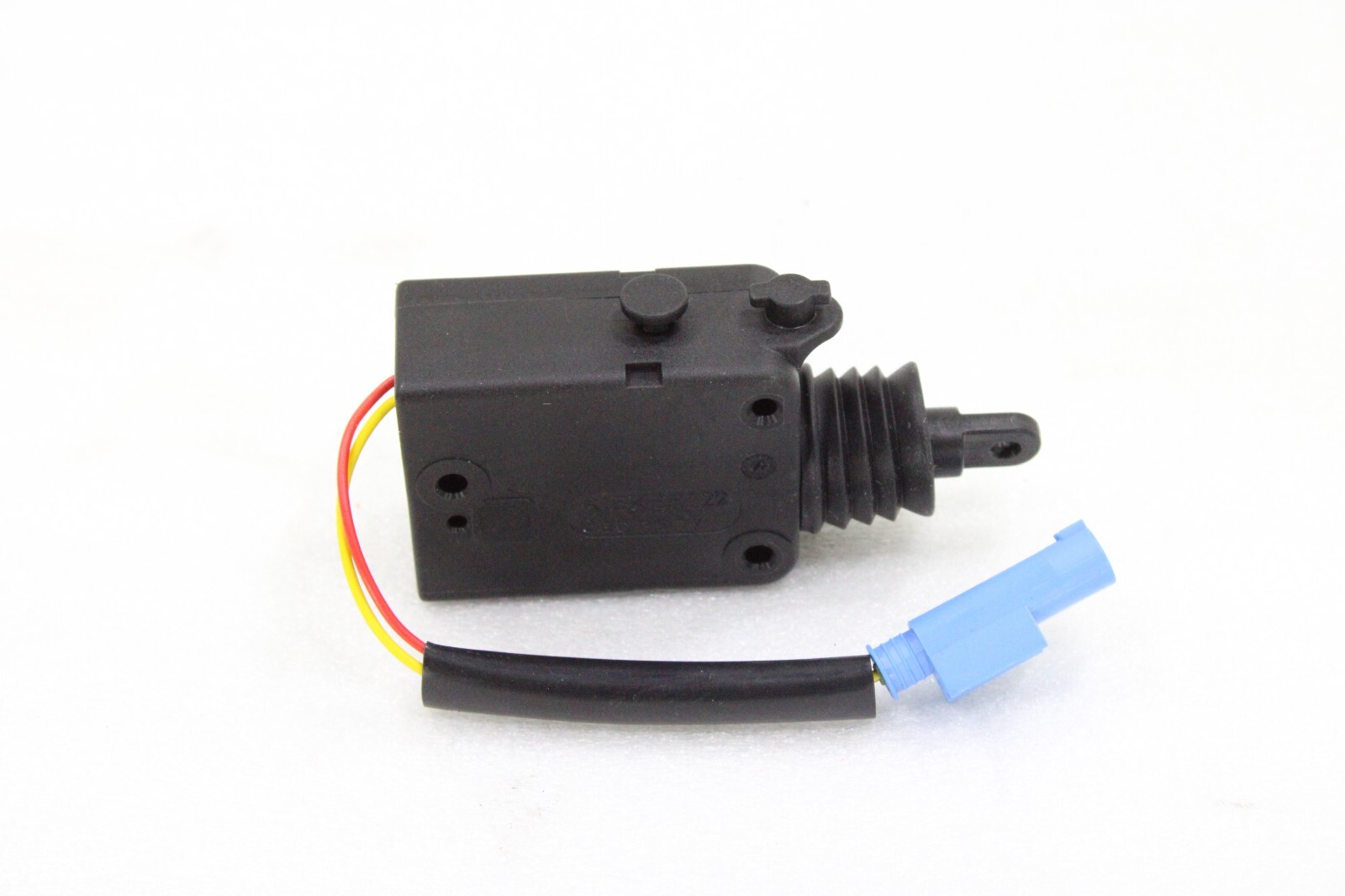 Mercedes G550 G63 AMG 2019-2021 OEM Door Lock Actuator Motor 4639068502 - Image 13