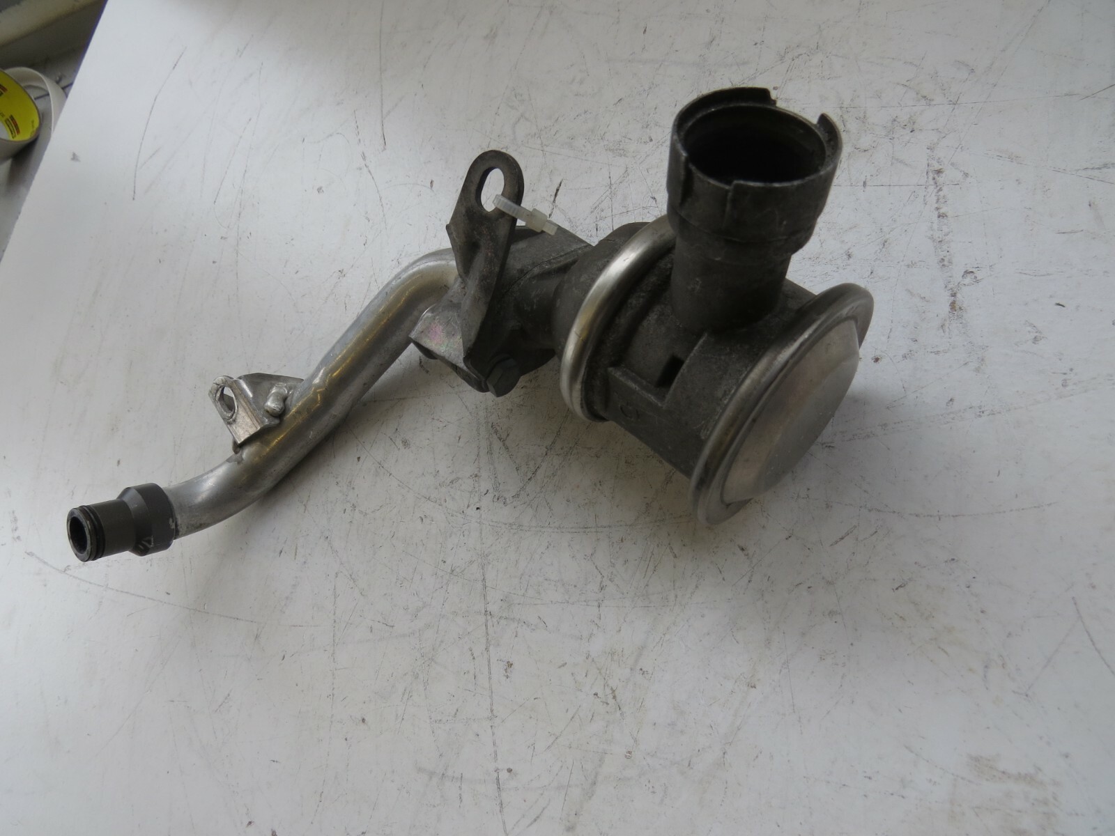 BMW 2002-2008 OEM Secondary Air Injection Pump Check Valve w/EGR Valve Tube LH - Image 4
