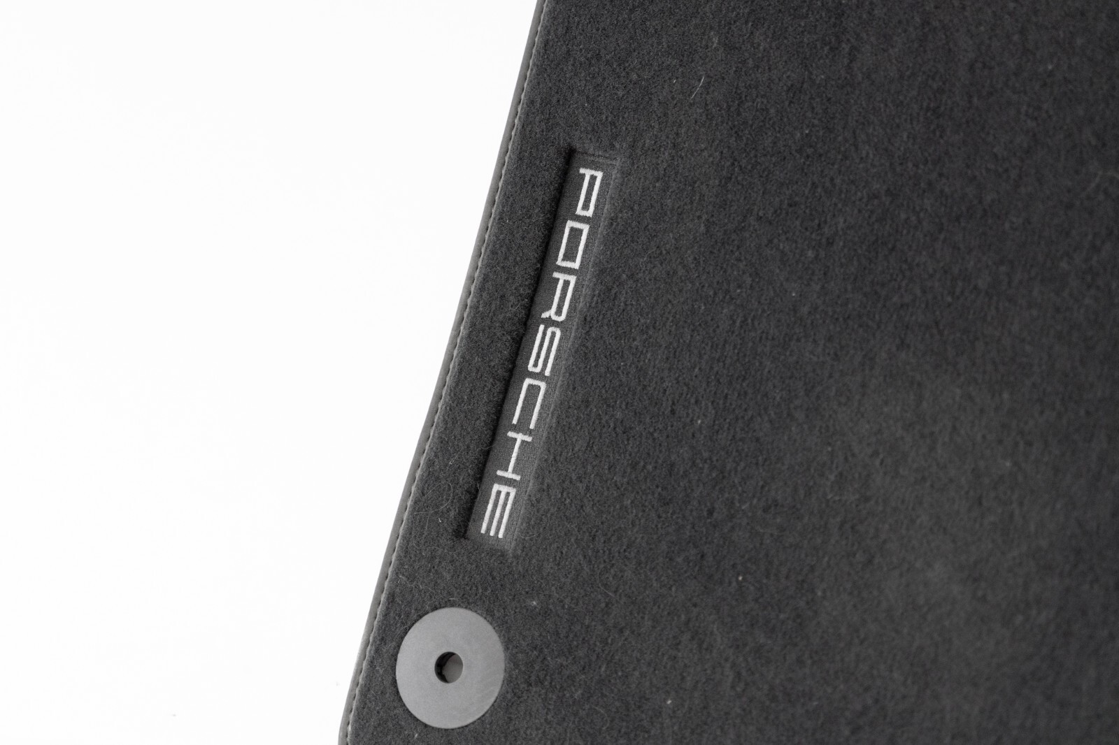 Porsche Cayenne 2010-2015 OEM Front Carpet Floor Mats Set Porsche Trademark – Image 6