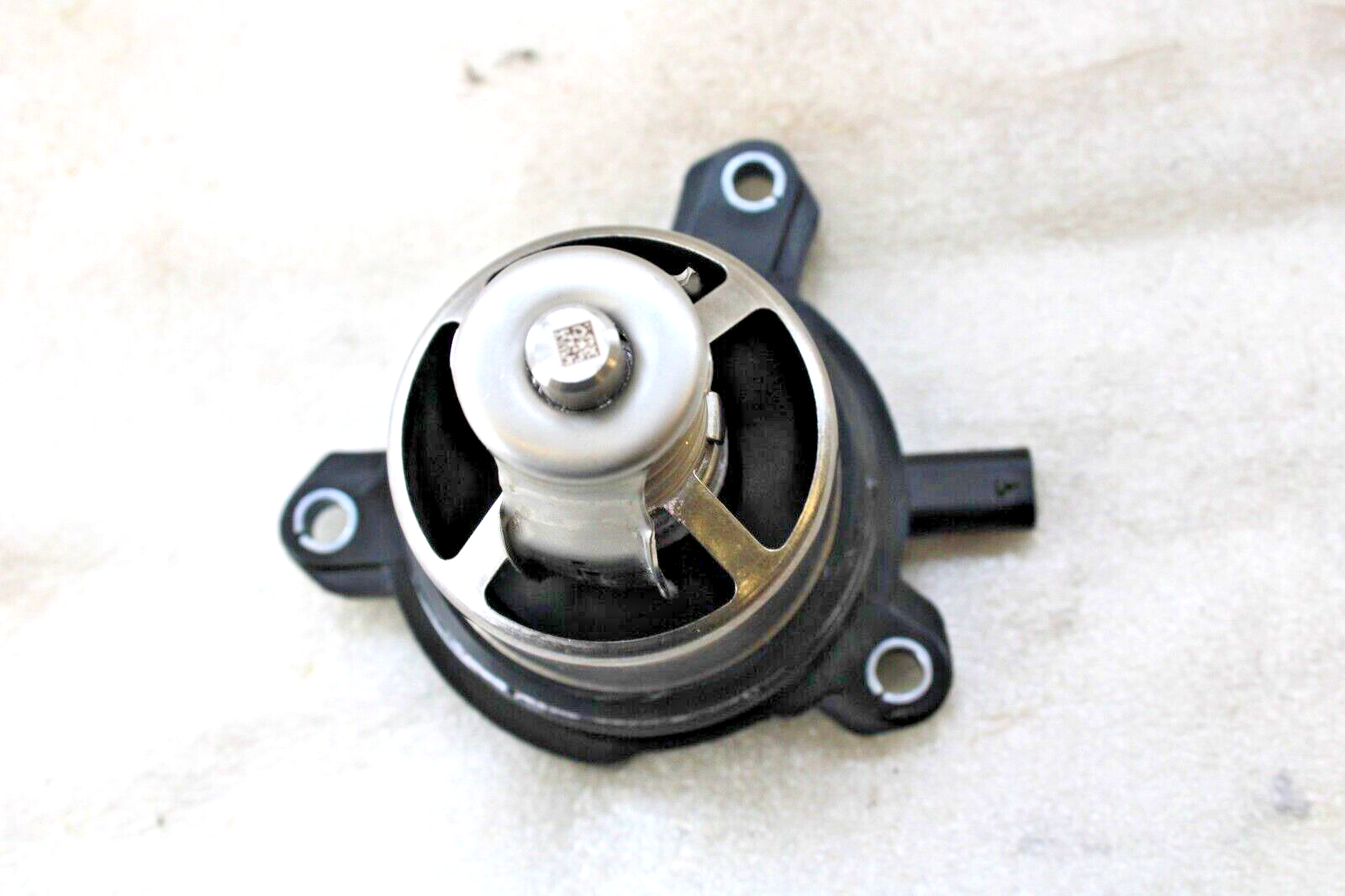 Audi A8 RS6 RS7 RSQ8 S8 SQ7 SQ8 2019-2023 OEM Engine Coolant Thermostat - Image 3