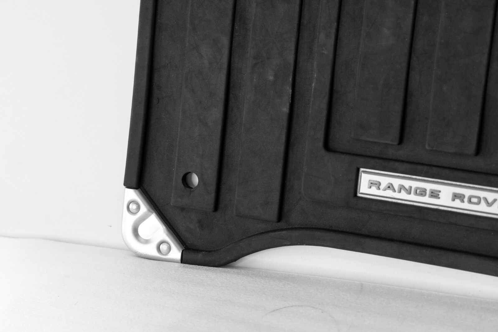 Range Rover Sport Rubber Floor Mat Rear Left OEM 2014 2015 2016 2017 2018 2019 – Image 6