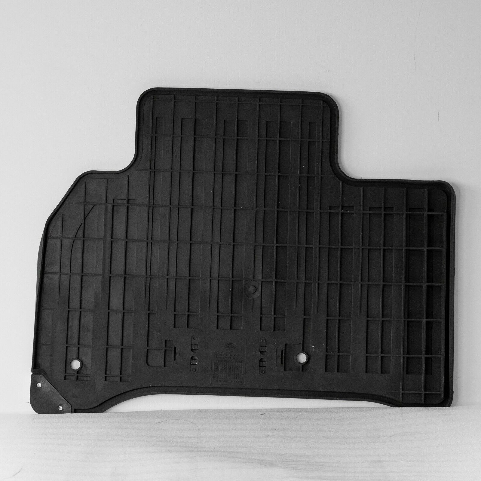 Range Rover Sport 2014-2019 OEM Rubber Floor Mat Rear Right – Image 11