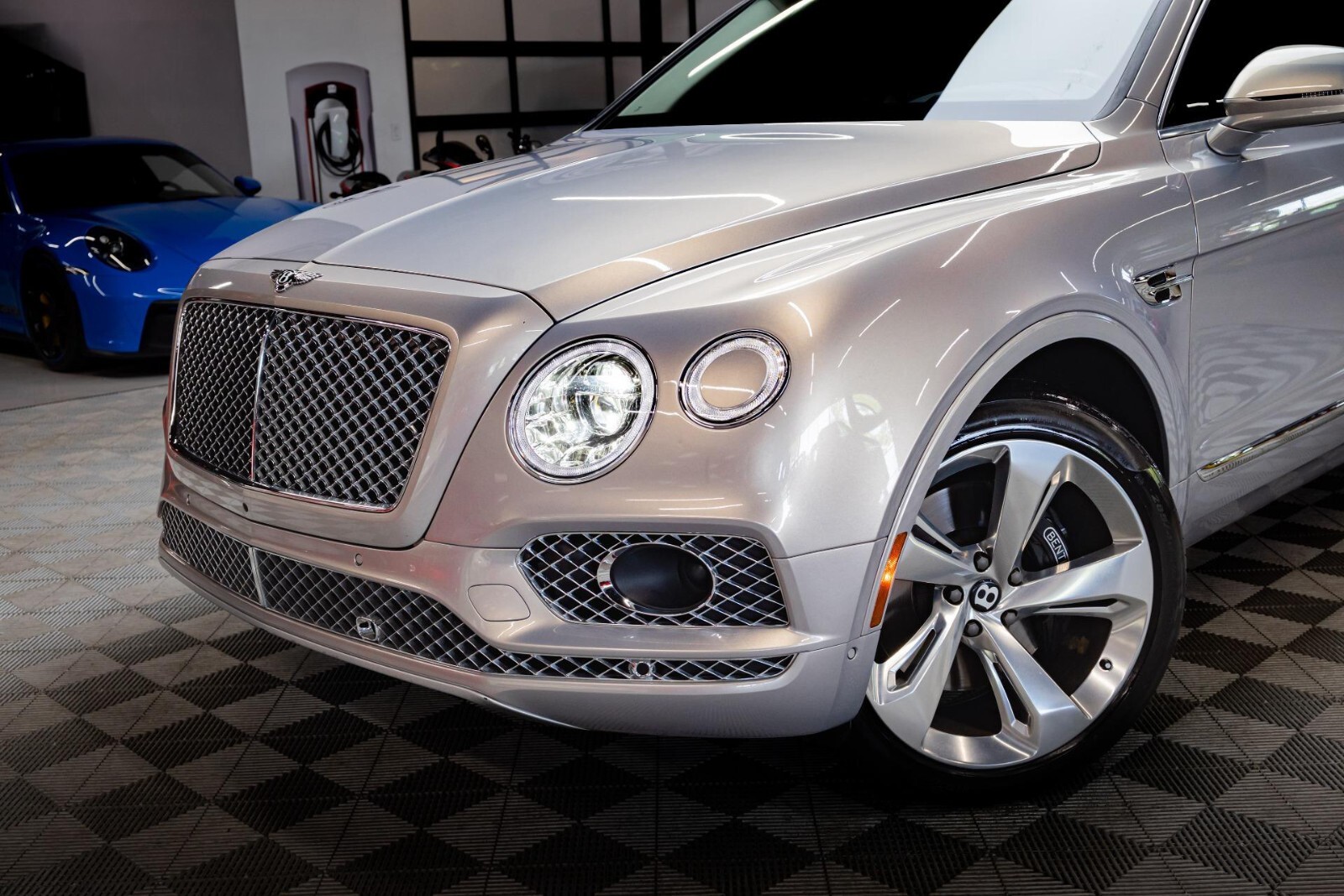 Bentley Bentayga 22" inch rim OEM 2017-2024 Genuine Forged Polished wheel set – Image 2