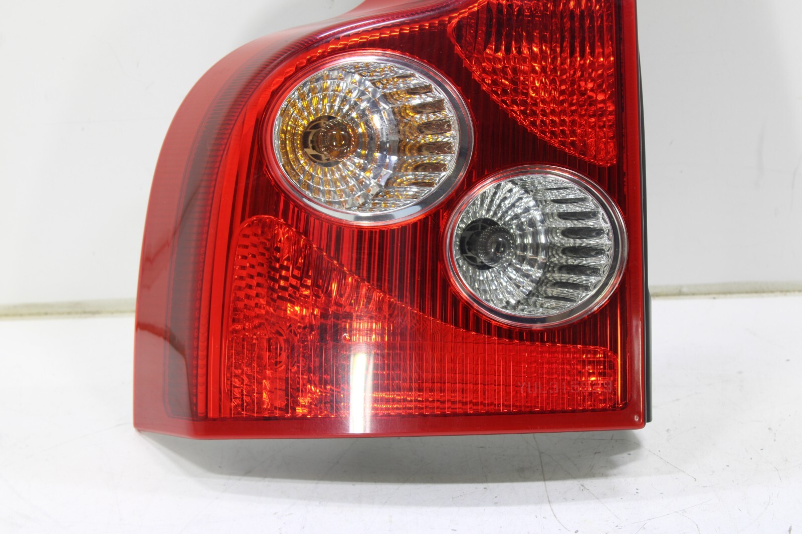 Volvo XC90 2003-2006 OEM Tail Light Tail Lamp Rear Left Lower (Driver Side) – Image 9