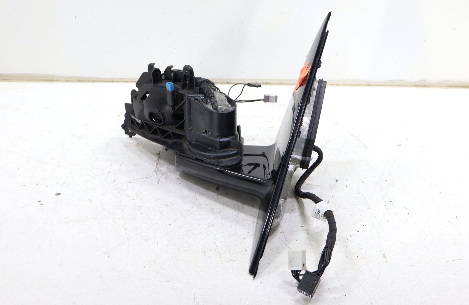 Mercedes E250 E350 E400 E63 AMG 2009-2018 OEM Mirror Frame Front Right – Image 4