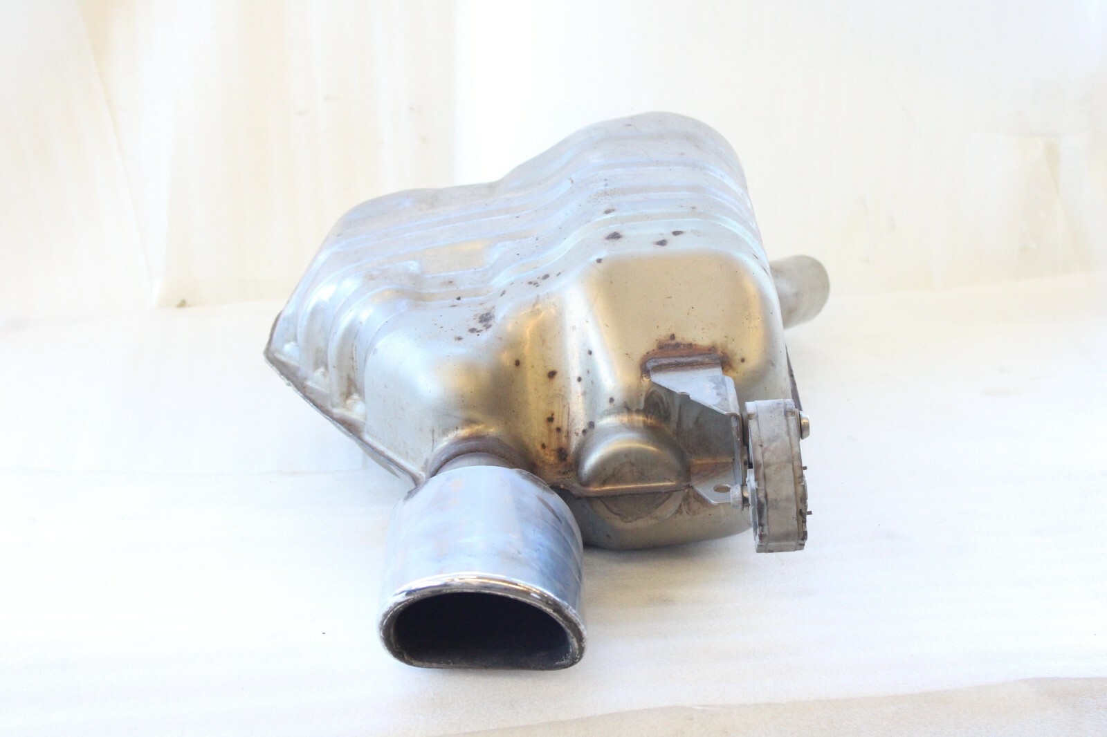 Audi Q5 SQ5 3.0L 2013 2014 2015 2016 2017 OEM Muffler Rear Left Side 8R0253611AN