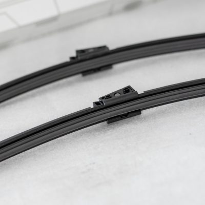 Mercedes CLS E SL SLR AMG Wiper Blade set OEM Genuine 2118202945 Set of 2