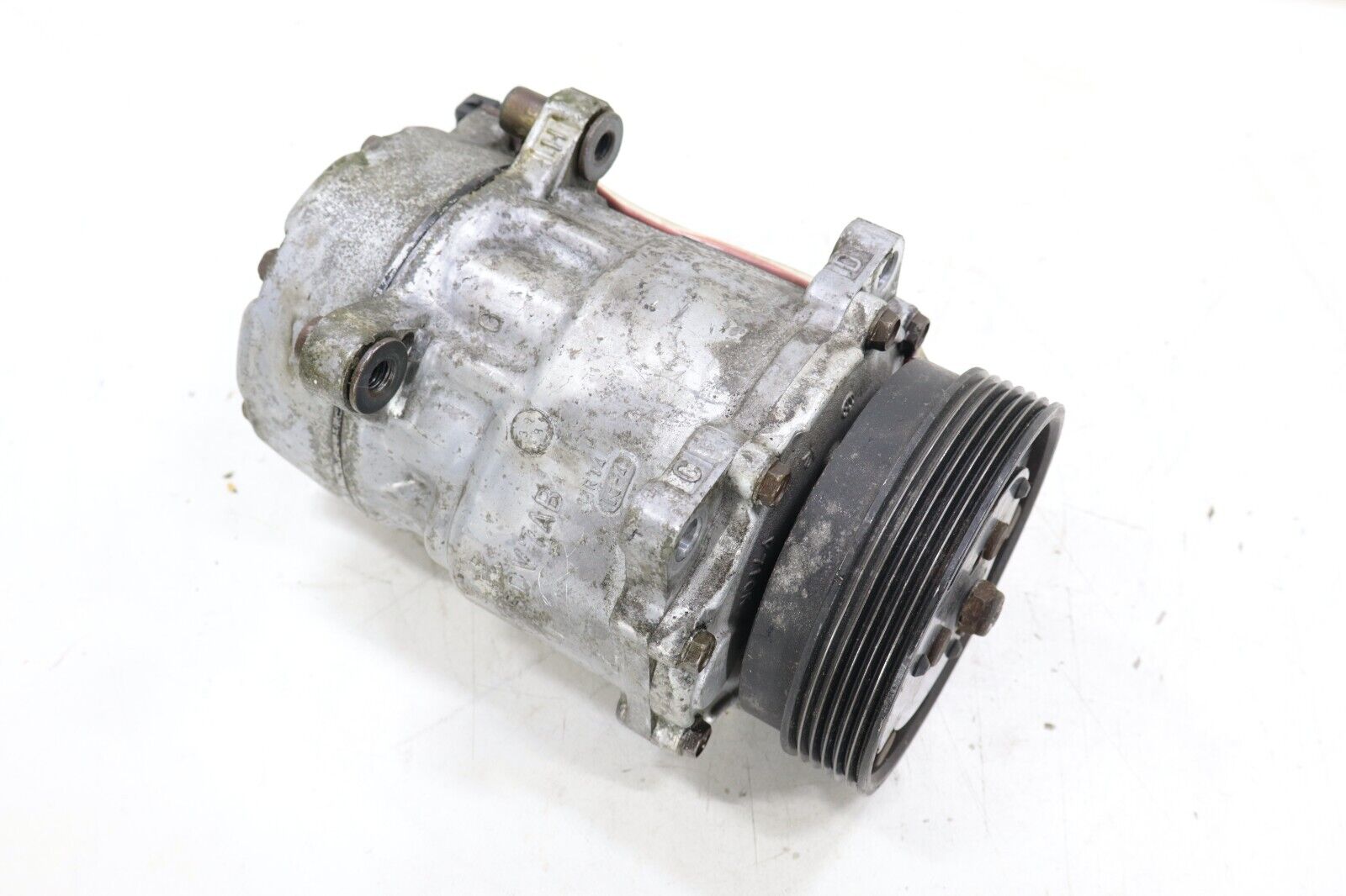 VW Cabrio Golf Jetta Passat 1993-2002 OEM Air Conditioning Compressor w/Clutch – Image 14