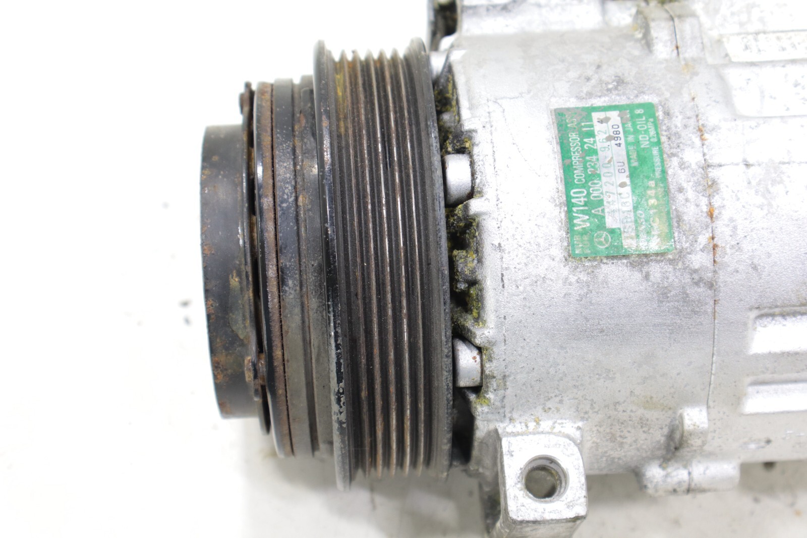 Mercedes W140 1996-2004 OEM A/C Air Conditioning Compressor w/Clutch - Image 9