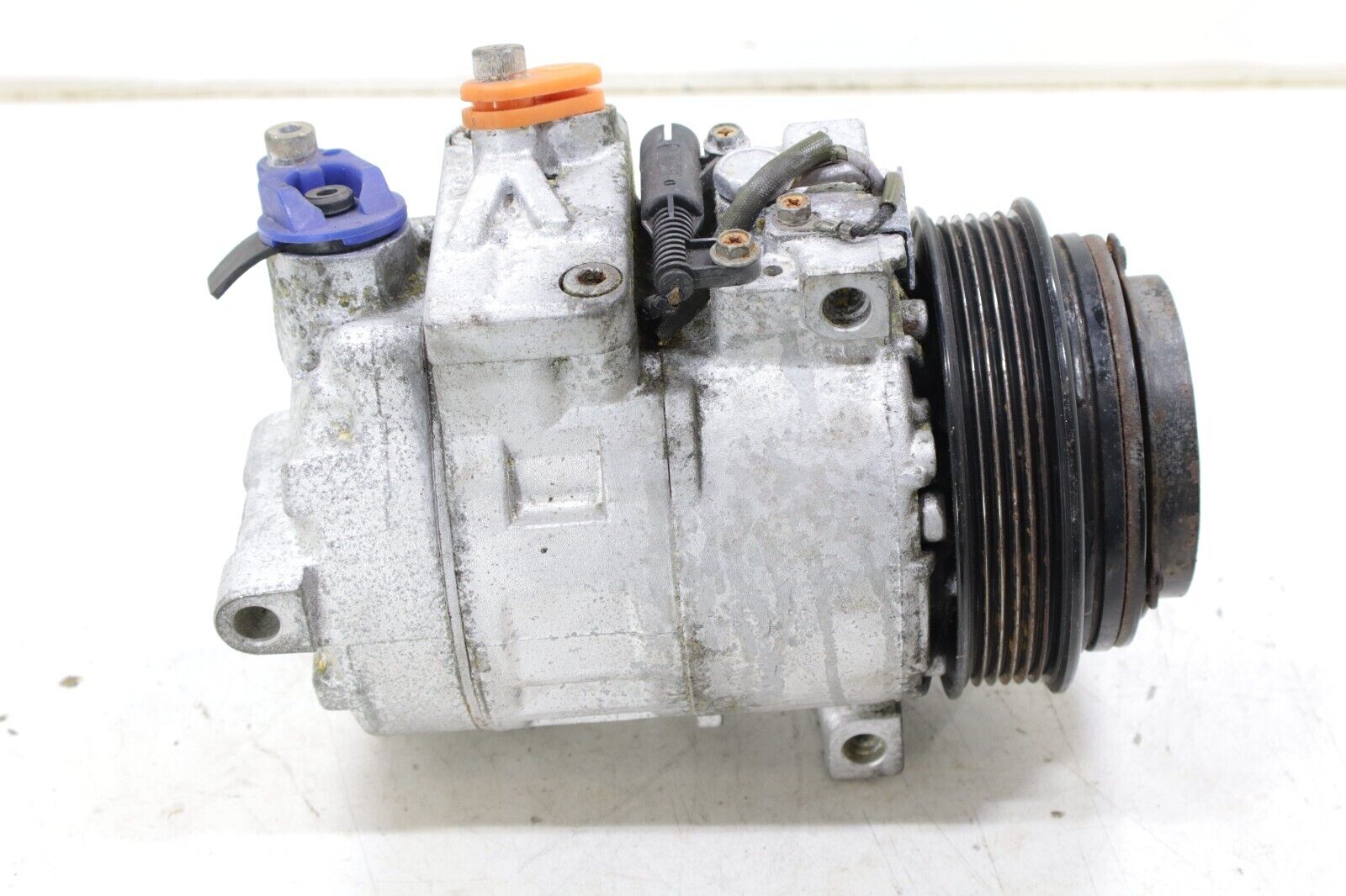 Mercedes W140 1996-2004 OEM A/C Air Conditioning Compressor w/Clutch - Image 11