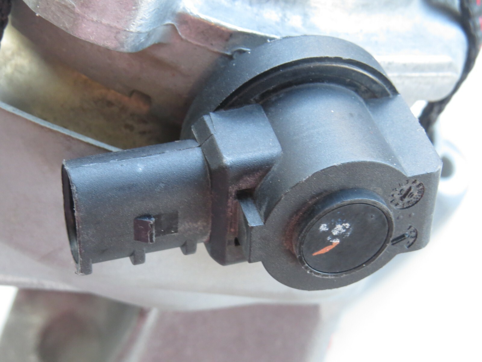 Bentley Continental Flying Spur GTC GT 2003-2012 OEM Engine Mount w/Bracket - Image 8