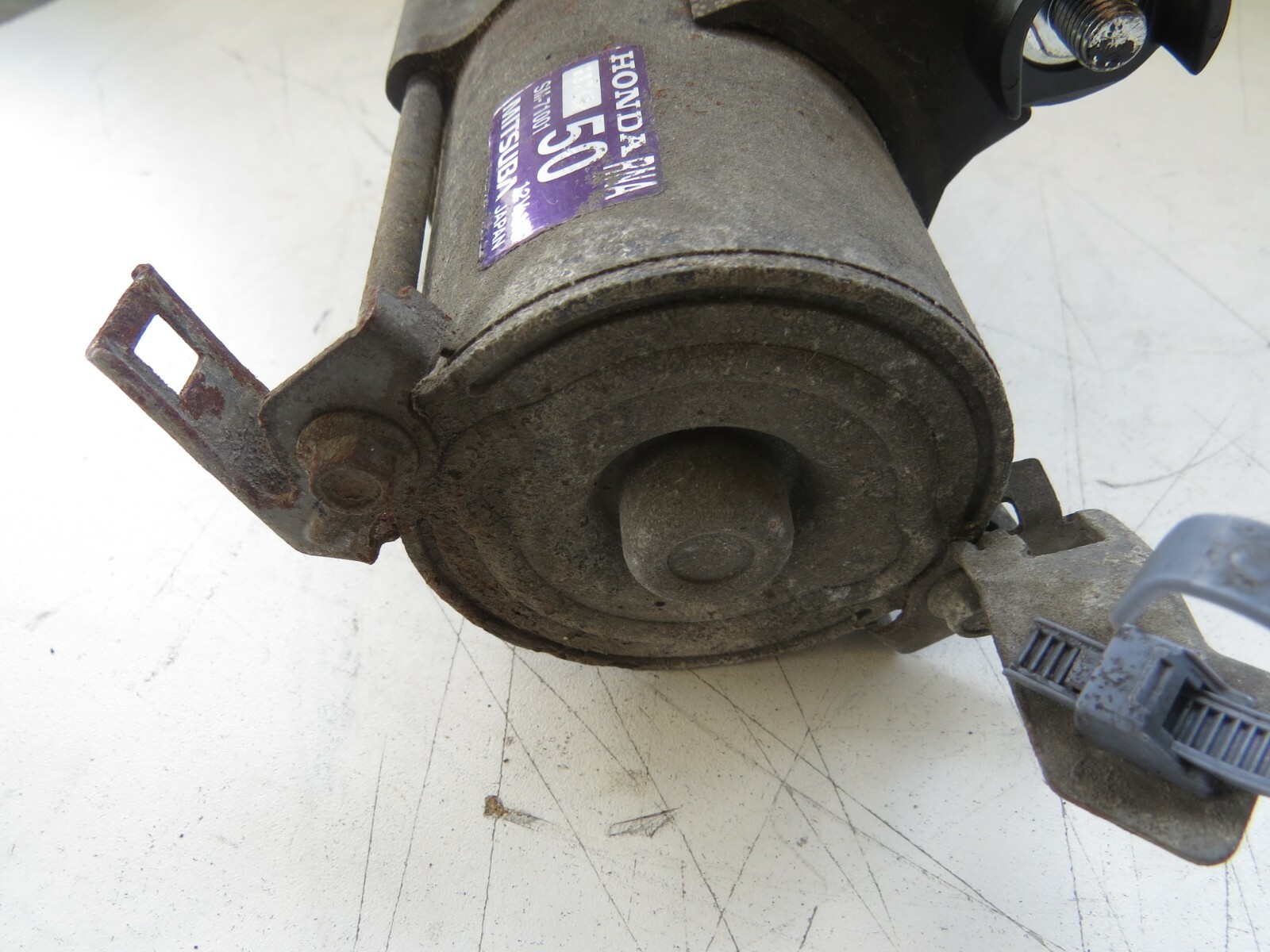 Honda Civic 1.8L 2006-2011 OEM Engine Starter Motor - Image 8
