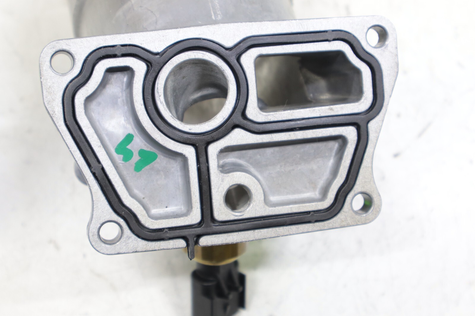 Ferrari California T Alfa Romeo Giulia 2015-2019 OEM Oil Filter Housing - Image 15