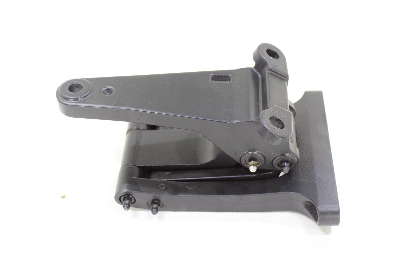 Bentley Bentayga 2017-2020 OEM Step Bracket Front Left – Image 4